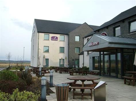 premier inn londonderry|Iba pa.